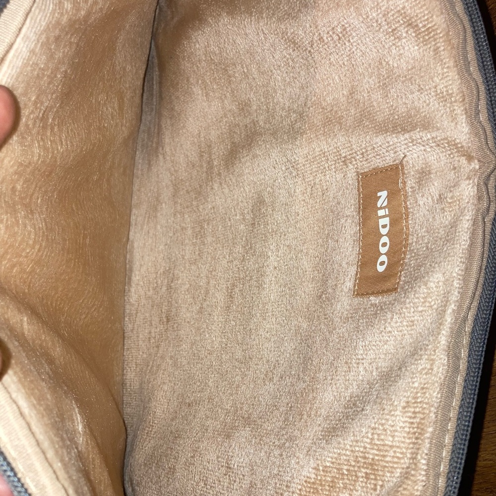 Laptop case - Picture 4 of 4